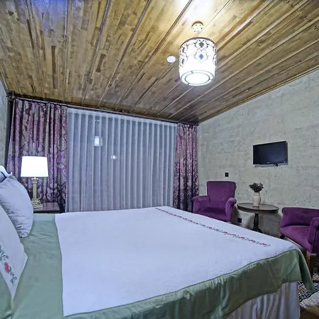 Osiana Hotel 3*